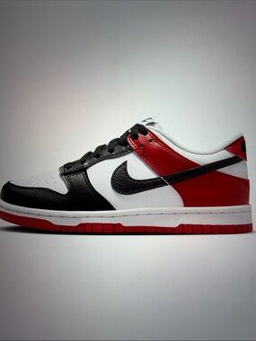 NIKE Dunk Low in Red/White/Black, 5